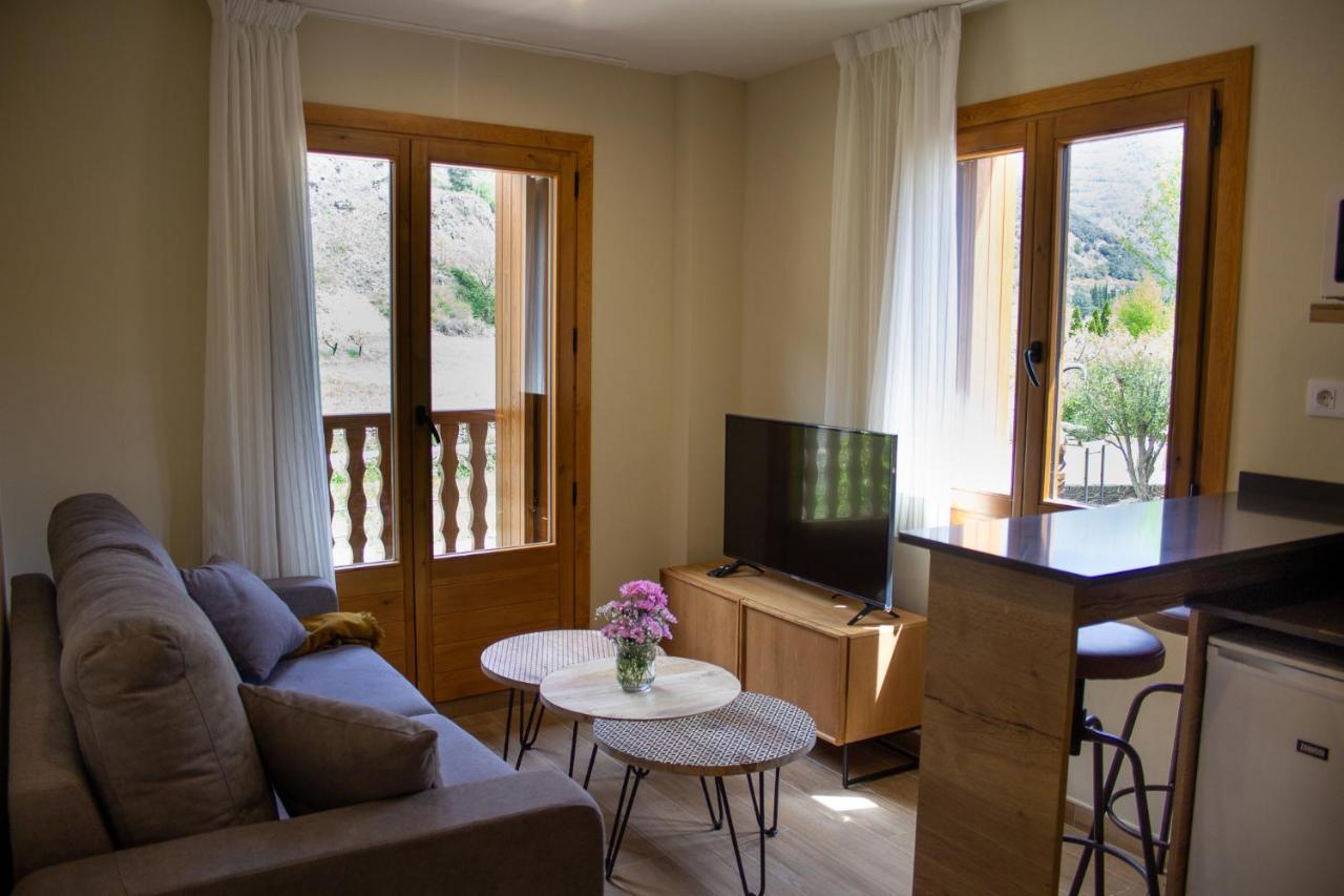 Apartaments Areny - L'Amfitriona إيستيري دانو المظهر الخارجي الصورة