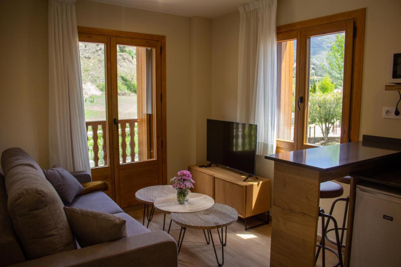 Apartaments Areny - L'Amfitriona إيستيري دانو المظهر الخارجي الصورة