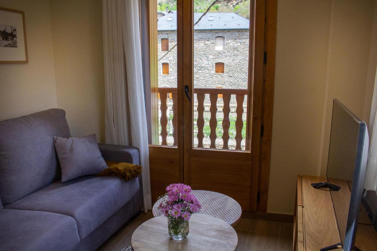 Apartaments Areny - L'Amfitriona إيستيري دانو المظهر الخارجي الصورة
